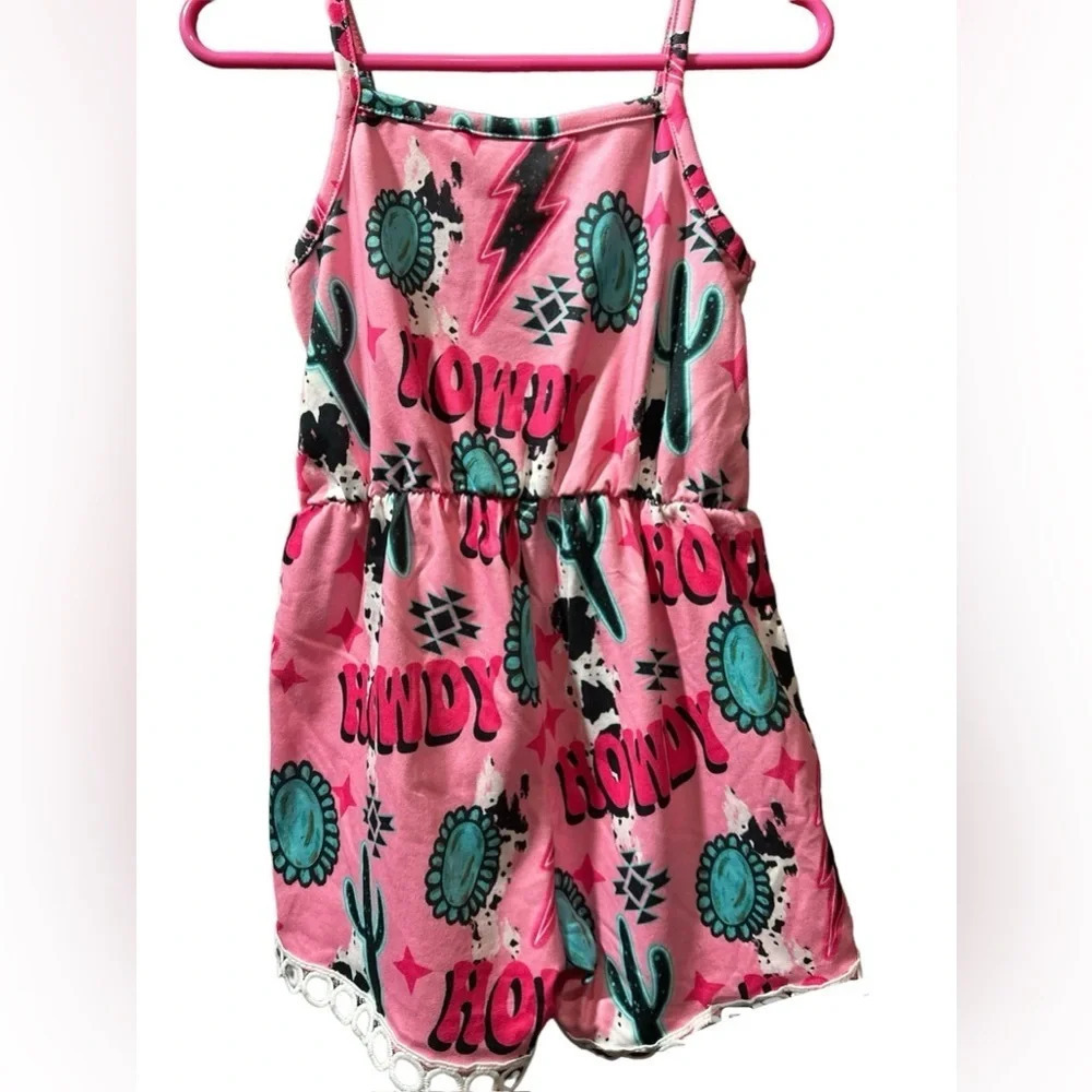 Lace-Trim “ Howdy” Romper Size 1-2 yrs - Picture 3 of 4
